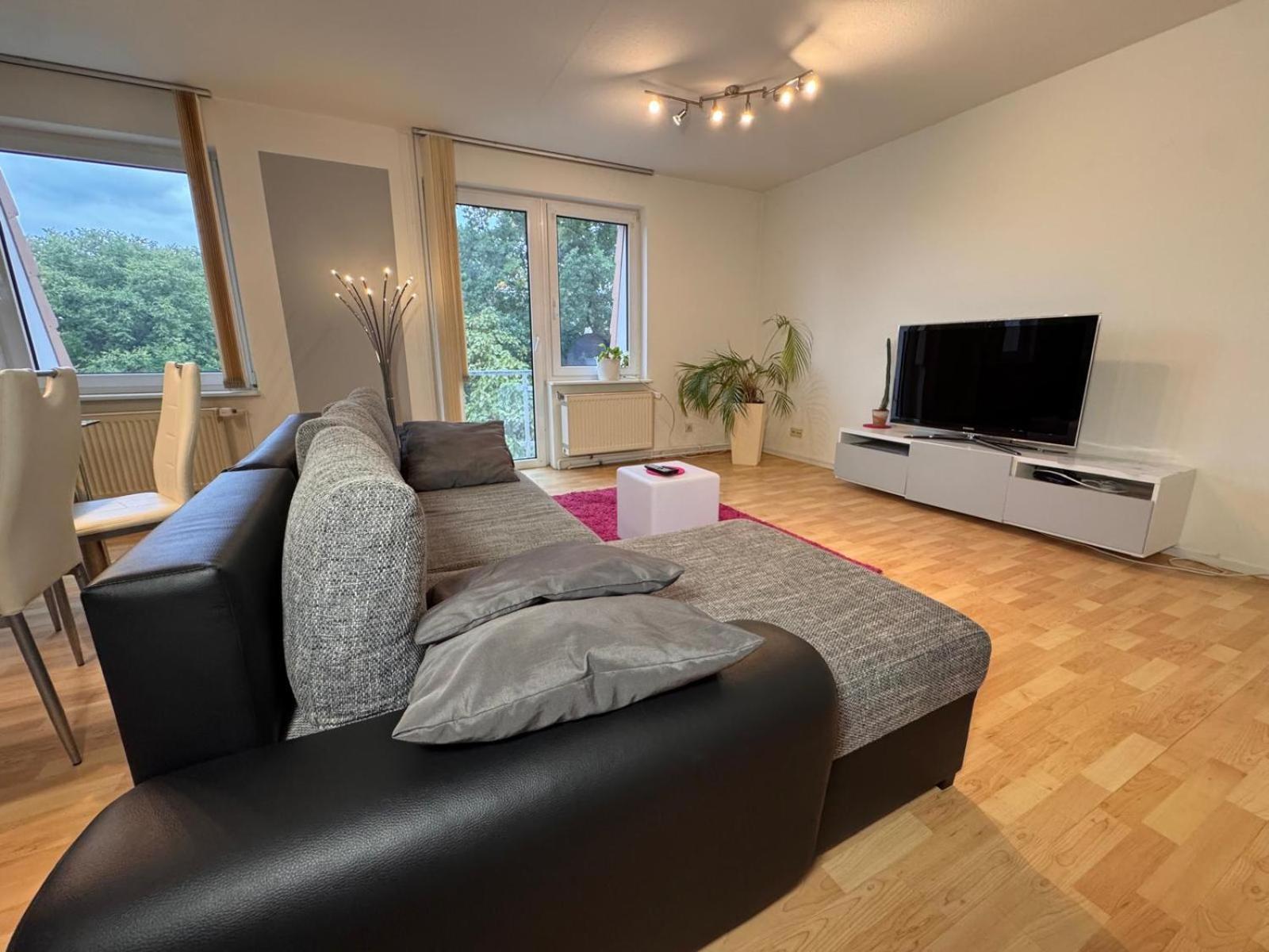 Moderne Wohnungen Im Dachgeschoss Falkensee Ngoại thất bức ảnh